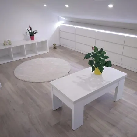 Apartamento Entre Gascona Y Campus Milan - Wifi *